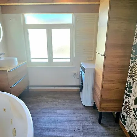 F2 Vue Incroyable Sur Avec Jardin Avec Balneo Et 400m Centre * جوراردُميه